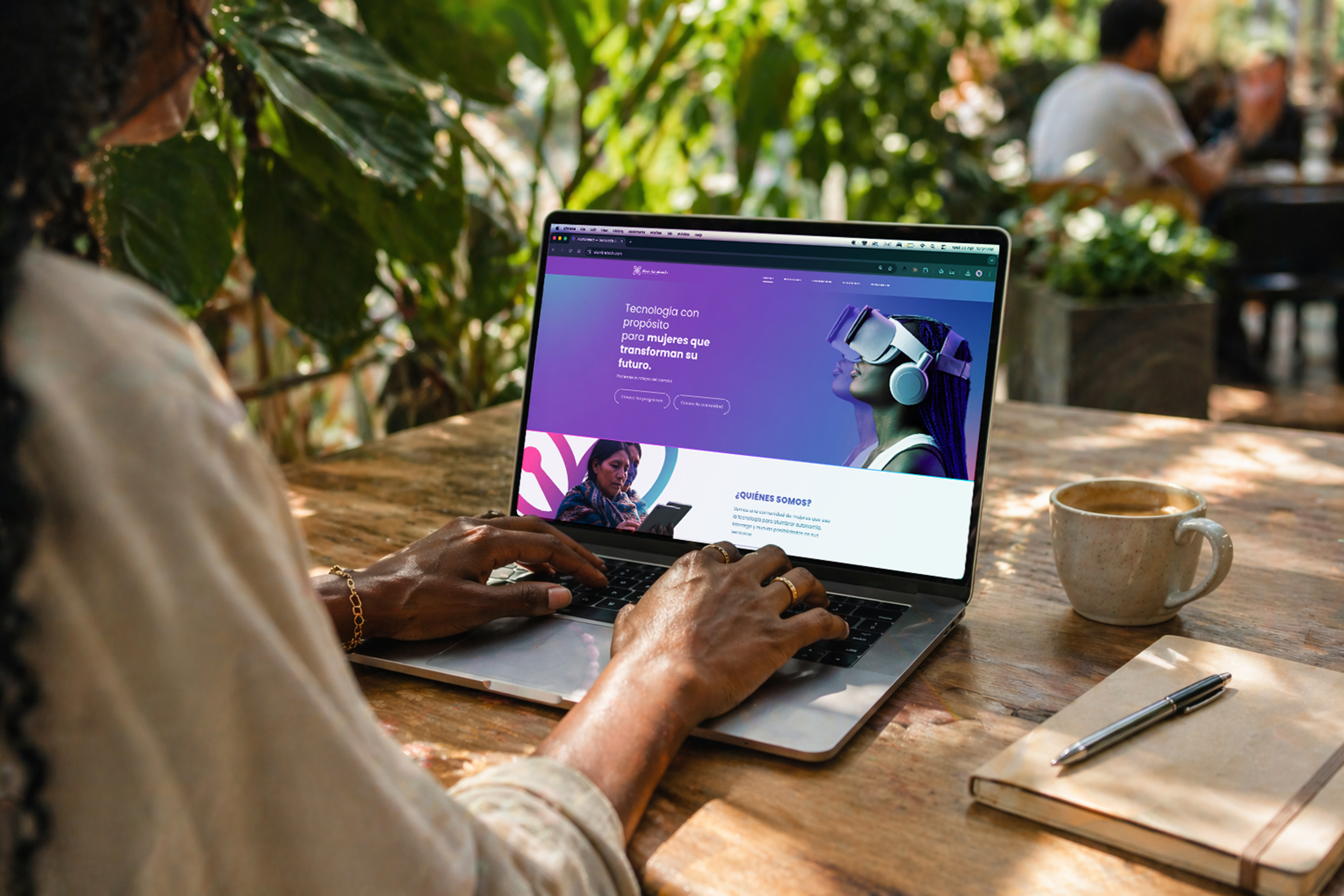 Alumbratech — Sistema de identidad visual completo